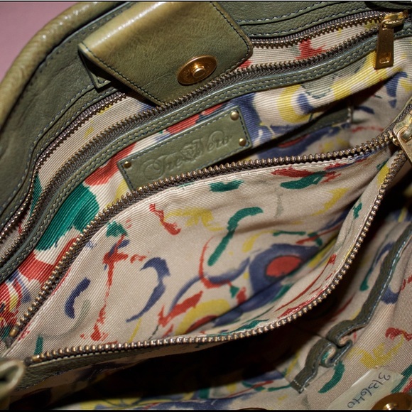 Tre Vero Handbag - Picture 3 of 4